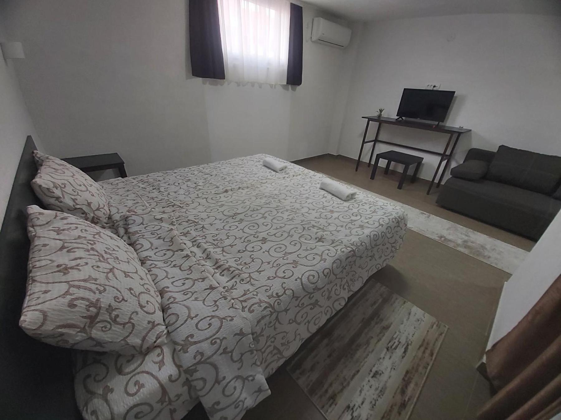Vila Kruna Belgrado Buitenkant foto