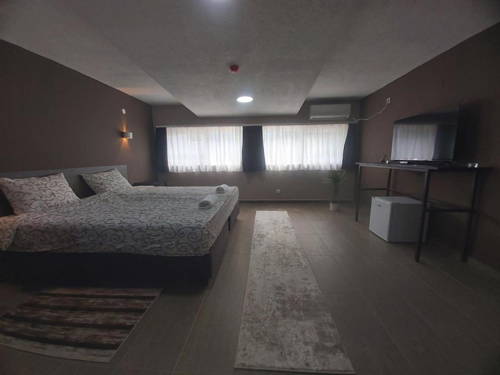 Vila Kruna Belgrado Buitenkant foto
