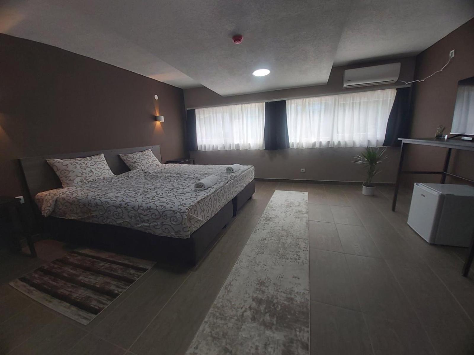 Vila Kruna Belgrado Buitenkant foto